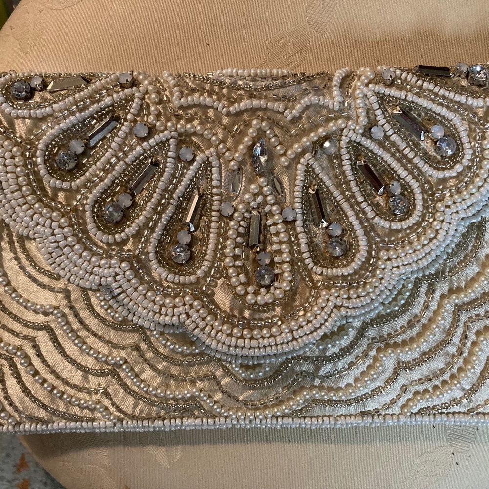 Beaded Ivory Pearl Clutch Wristlet - Elegant Evening Bag